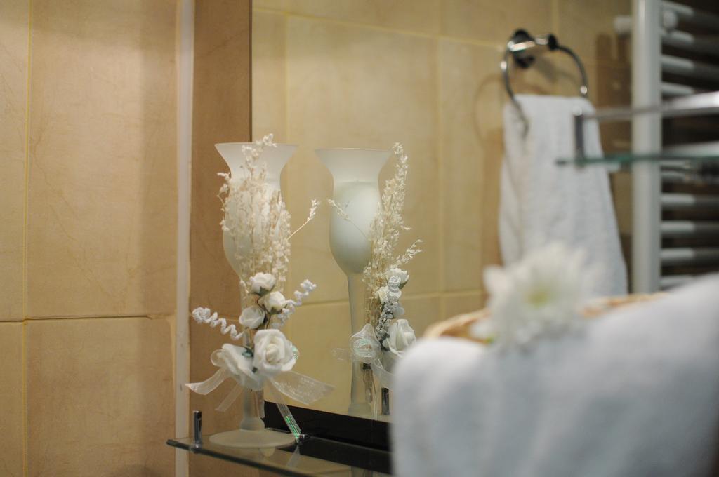 7 Baits Hotel Tbilisi Phòng bức ảnh